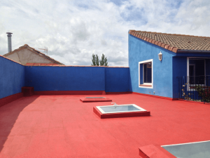Tu mismo puedes hacer la impermeabilización de techos de tu casa.