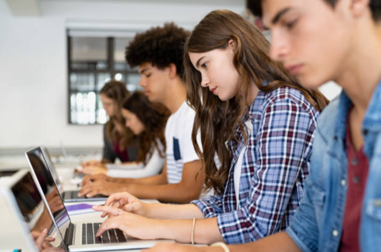Guía para elegir dispositivos tecnológicos para la escuela